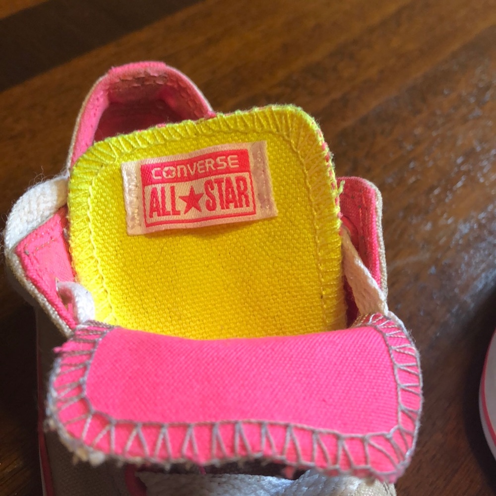 Children’s converse - Picture 5 of 6